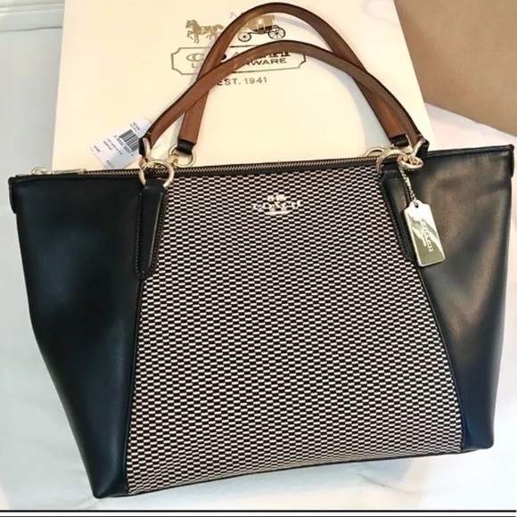 SOLD⛔️Authentic COACH leather/Jacquard Tote.💕 - Picture 6 of 6